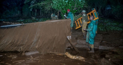 Des maisons ont été emportées après la rupture d'un barrage à 150 km au nord de Nairobi, le 10 mai 2018. 
