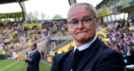 L'entraîneur de Nantes Claudio Ranieri suit le match contre Montpellier à La Beaujoire, le 6 mai 2018.