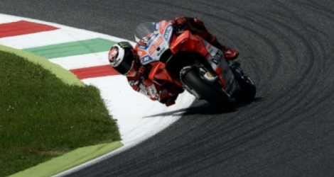 L'Espagnol Jorge Lorenzo a remporté son premier succès sur Ducati en s'imposant dimanche au Grand Prix d'Italie.