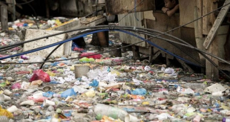 Environ 5 000 milliards de sacs en plastique sont consommés chaque année dans le monde.