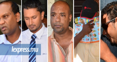 Les cinq policiers devront de nouveau se présenter en cour le mercredi 27 juin.