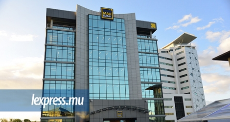 Une fraude a été commise au siège social de la banque à Ébène.