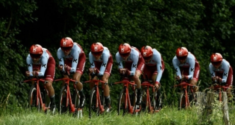 Les coureurs de la Katusha Alpecin, lors d'un contre-la-montre par équipe, lors du Critérium du Dauphiné à Louhans, le 6 juin 2018.