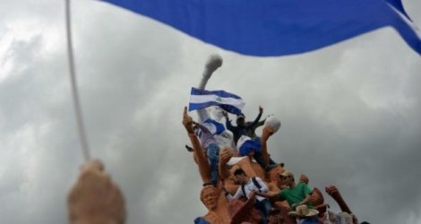 Des manifestants nicaraguayens participent à une marche nationale 