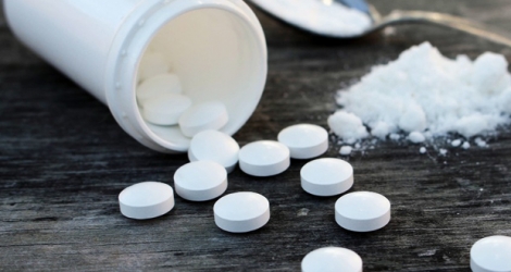 Des tablettes de valium et de l’héroïne ont été retrouvés chez un habitant de Pointe-aux-Sables. 