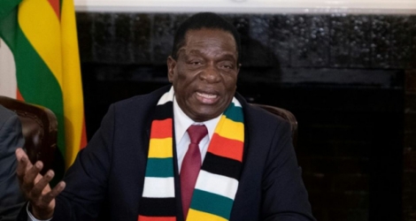 Le président élu Emmerson Mnangagwa lors d'une conférence de presse, le 3 août 2018 à Harare, au Zimbabwe.