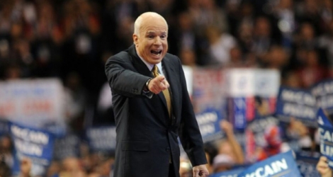 (Archives) Le sénateur américain John McCain le 4 septembre 2008, à la convention républicaine qui vient de le nommer candidat républicain à la présidence face à Barack Obama.