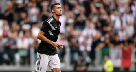 L'attaquant portugais de la Juventus Cristiano Ronaldo à l'échauffement avant le match de Serie A contre la Lazio, le 25 août 2018 à Turin.