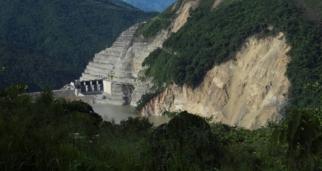 Vue du chantier de la centrale Hidroituango, affecté par un glissement de terrain, sur le fleuve Cauca près d'Ituango (département d'Antioquia), le 23 juin 2018 