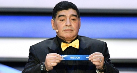 La légende du football Diego Maradona à Moscou, le 1er décembre 2017 