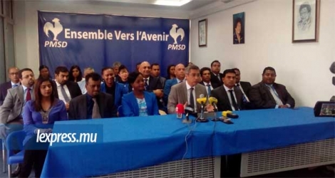 Le leader des bleus affirme qu’il y a eu plein de rumeurs au sujet du White Paper sur la réforme électorale.