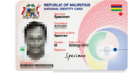 Le ministère a mis en place un protocole pour les utilisations futures de la carte d’identité.