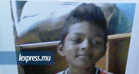 En hommage à Ritesh Gobin, 11 ans, tué le 20 octobre. 