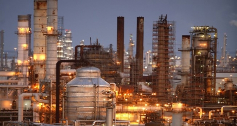 La compagnie Mangalore Refinery Petrochemicals Ltd, auprès de laquelle s’approvisionne Maurice, pourra importer du pétrole de l’Iran jusqu’à l’année prochaine.