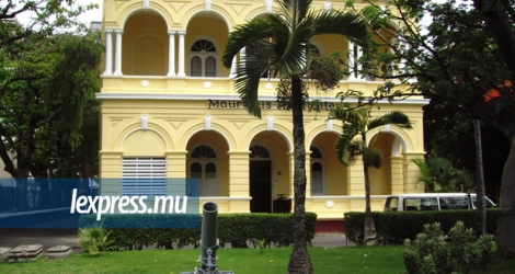 Le musée d’histoire naturelle de Port-Louis a fermé pour rénovation le 31 janvier 2017.
