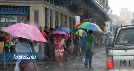 La pluie continuera à arroser le pays ce mercredi 28 novembre.