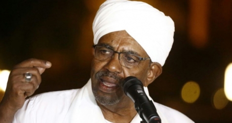  Le président soudanais, Omar el-Béchir, prononçant un discours à Khartoum le 3 janvier 2019.