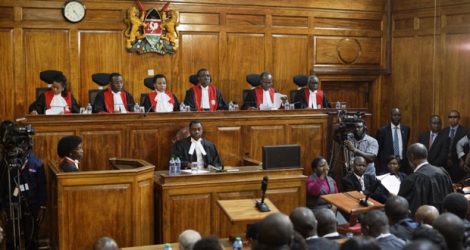 La Haute Cour du Kenya a été saisie en 2016 par des organisations de défense des homosexuels, qui demandent que soient abrogées des lois datant de l'époque coloniale criminalisant l'homosexualité.