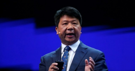 Un des présidents tournants de Huawei, Guo Ping, a récusé, le 26 février 2019 au Mobile World Congress de Barcelone, les accusations américaines d'espionnage au profit de la Chine.