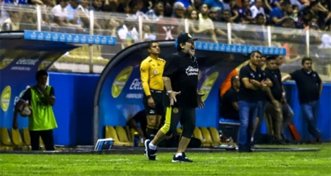 L'Argentin Diego Maradona, entraîneur des Dorados de Sinaola (D2 mexicaine), lors d'un match face aux Venados de Merida, à Culiacan, dans l'Etat de Sinaloa, le 5 avril 2019.