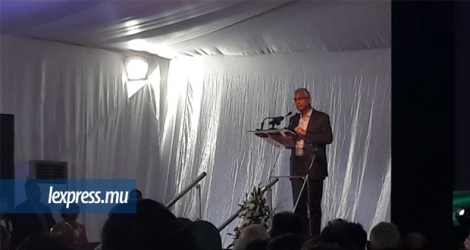  Le Premier ministre était l’invité d’honneur de la cérémonie d’inauguration du MUGA de Tyack.