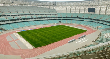 L'UEFA a notamment invoqué la capacité limitée de l'aéroport de Bakou pour justifier son choix de plafonner le nombre de billets dévolus à chaque finaliste.