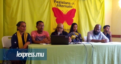Rezistans ek Alternativ a tenu un point de presse ce samedi 18 mai à Moka.