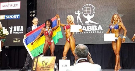 Kathrine Rabot a fait honneur au quadricolore en s’octroyant le titre de Miss Bikini en Ukraine.