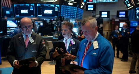 Wall Street prudente, en léger retrait à l'ouverture mardi.
