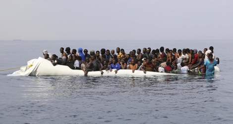 Plus de 80 personnes parties de Libye ont fait naufrage au large de la Tunisie.
