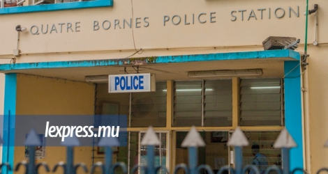 La police de Quatre-Bornes suspecte un «foul play».
