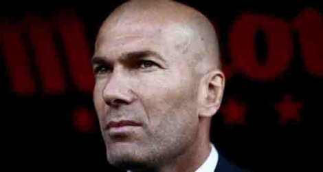 L'entraîneur du Real Madrid Zinedine Zidane lors du match face au Rayo Vallecano le 28 avril 2019.