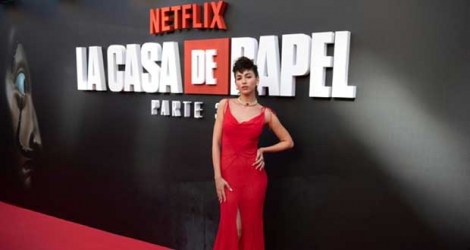 L'actrice espagnole Ursula Corbero pose lors de la présentation de la 3e saison de La Casa de Papel, à Madrid le 11 juillet 2019.