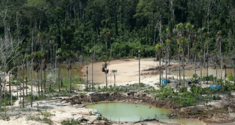 Déforestation dans l'Amazonie péruvienne, liée aux mines illégales d'or, en mars 2019.