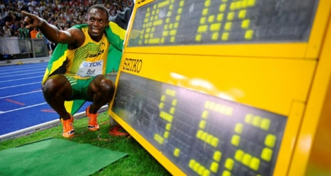 Le Jamaïquain Usan Bolt vient de battre le record du monde du 100 m lors des Mondiaux à Berlin, le 16 août 2009.