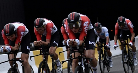 L'Allemand John Degenkolb va rejoindre ses nouveaux coéquipiers de la Lotto Soudal, ici en contre-la-montre par équipe, le 7 juillet 2019 à Bruxelles, lors de la 2e étape du Tour de France.