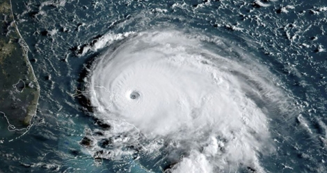 Image satellite de l'ouragan Dorian près des Bahamas, par un satellite météorologique américain, le 1er septembre 2019.