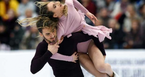 Les Français Gabriella Papadakis et Guillaume Cizeron lors de leur programme libre de danse sur glace, aux Championnats d'Europe, le 26 janvier 2019 à Minsk.