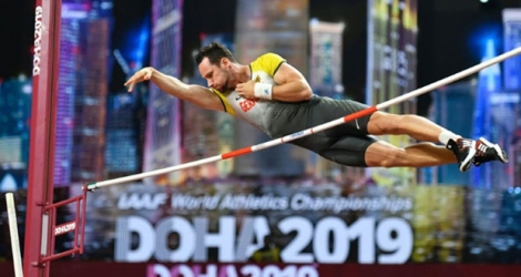 Le perchiste allemand Kai Kazmirek lors des Mondiaux d'athlétisme le 3 octobre 2019 à Doha.