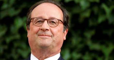 L'ancien président François Hollande va signer un livre pour enfants consacré à la République.