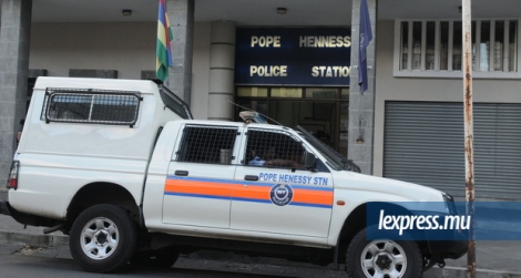 Les assaillants ont été conduits au poste de police de Pope-Hennessy, ce mardi 29 octobre.