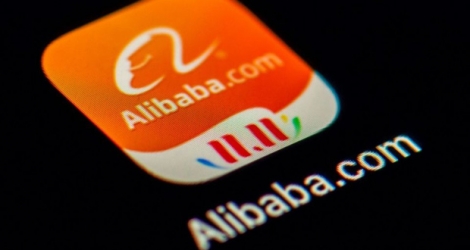 Le géant chinois du commerce en ligne Alibaba a confirmé mercredi pouvoir lever jusqu'à 10,12 milliards d'euros par le biais de son introduction à la Bourse de Hong Kong.