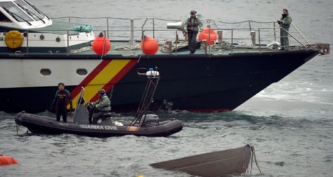 La proue du semi-submersible chargé de cocaïne arraisonné par les gardes-cotes espagnols, le 25 novembre 2019 à Aldan (nord-ouest).