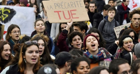 Manifestation étudiante à Lyon le 26 novembre 2019 contre la précarité.