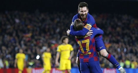 Lionel Messi a qualifié son équipe pour les 8es de finale de la Ligue des champions en signant un nouveau récital contre Dortmund.