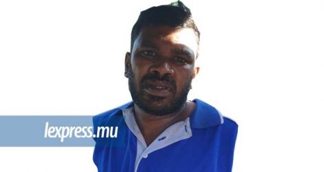Tishal Ram, suspect dans l’agression sanglante de Khelen Perle à Surinam en mars 2018, a été arrêté ce mardi 17 décembre à La Flora.