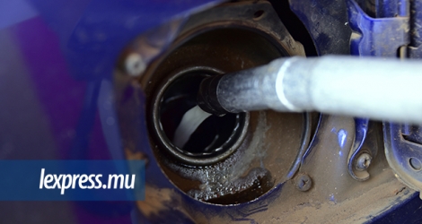 Le taux de manganèse dans nos carburants a causé des dommages a des milliers de véhicules et les autorités font l’autruche.
