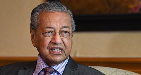 Mahathir Mohamad, âgé de 94 ans, a remis lundi sa démission au roi.