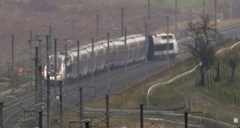Le TGV Colmar-Paris qui a déraillé près de Strasbourg, le 5 mars 2020.