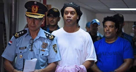 Ronaldinho, a été arrêté le 6 mars en compagnie de son frère Roberto. 